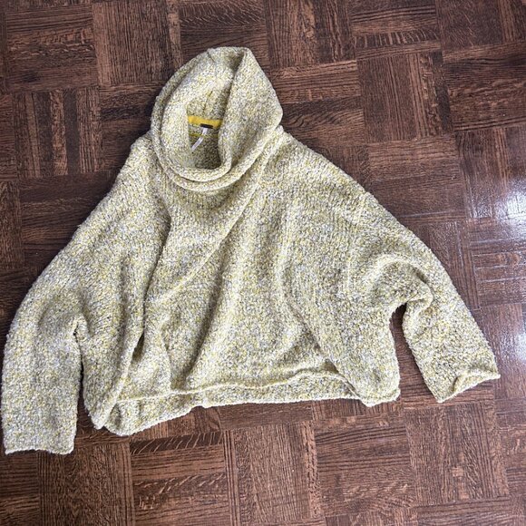 Free People slouchy sweater high low top - Picture 5 of 5